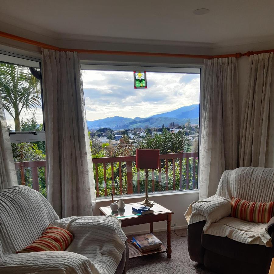 Hillview Homestay Richmond Ngoại thất bức ảnh