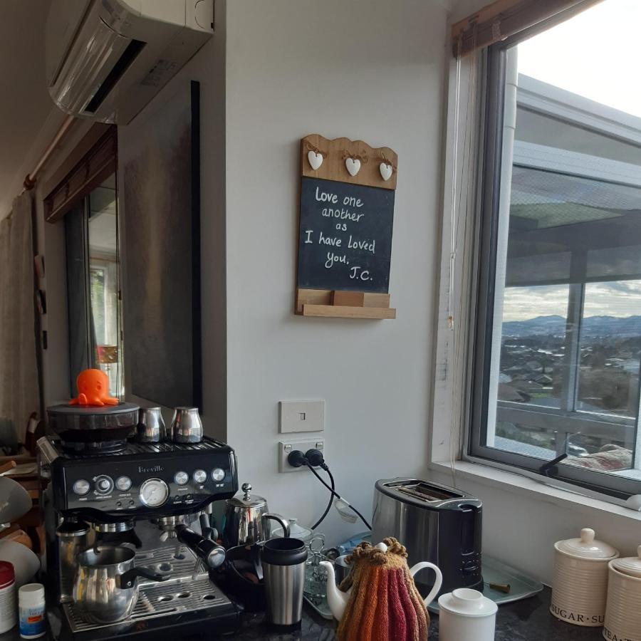 Hillview Homestay Richmond Ngoại thất bức ảnh